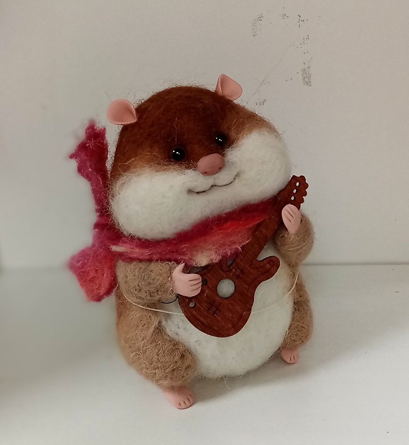 Лупенко А. Хомяк с гитарой