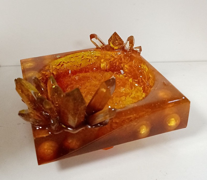 Краснова С. Подставка из эпоксидной смолы